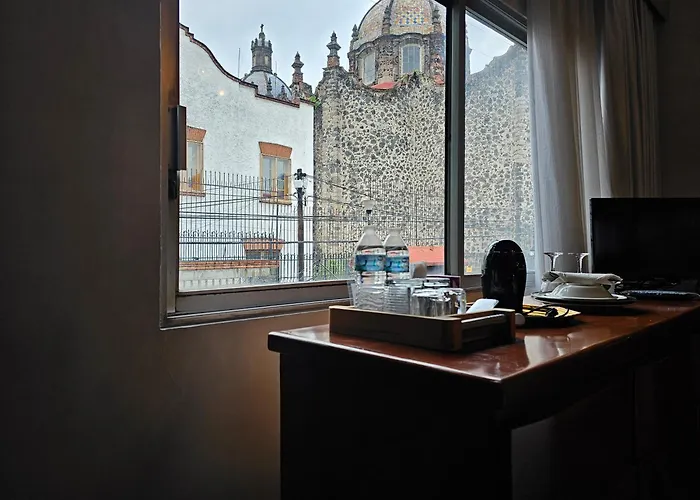 Casa Monasterio *